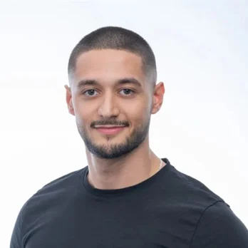 Deniz Aydin